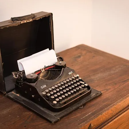 Alojamento de Acomodação e Pequeno-almoço Mazette! Le Château