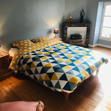 Mazette! Le Chateau Nocleg ze śniadaniem